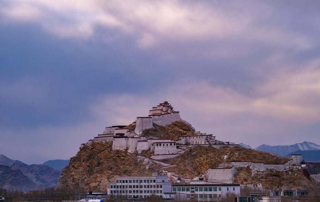 Gyantse Fort